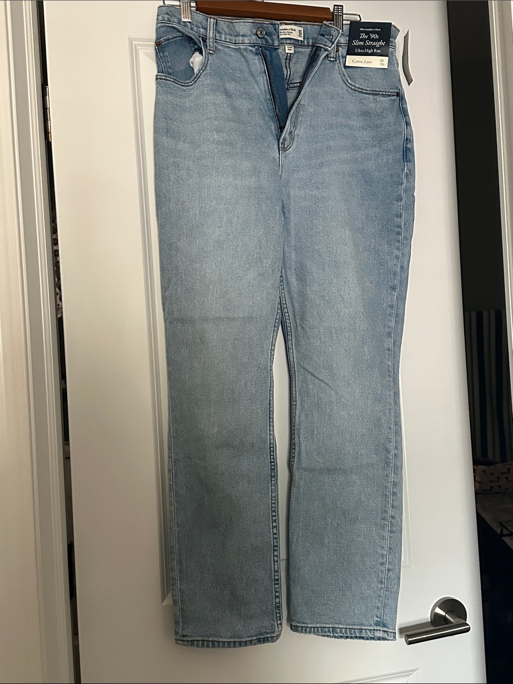 Abercrombie ultra high rise slim Straight Light Wash Women's Jeans - curve love
